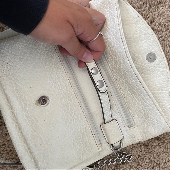 White Nine West Handbag / Purse - Picture 6 of 7